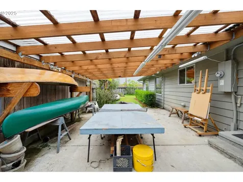 3475 Liberty Street North Bend OR 97459