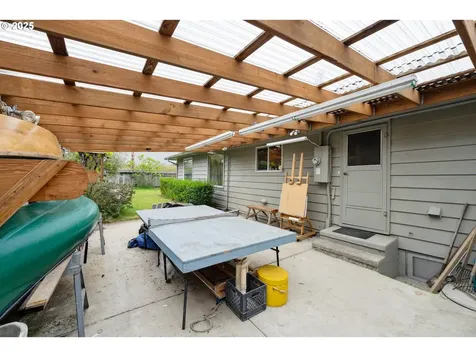 3475 Liberty Street North Bend OR 97459