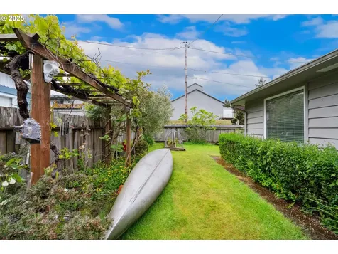 3475 Liberty Street North Bend OR 97459