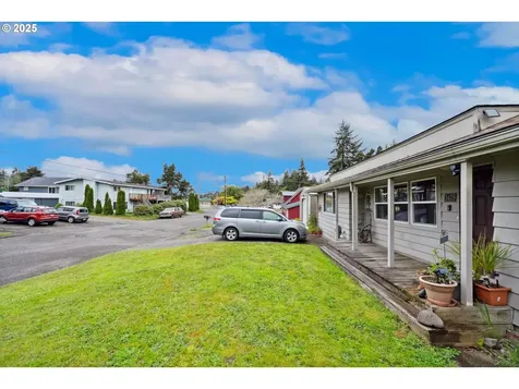 3475 Liberty Street North Bend OR 97459