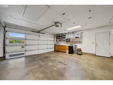 4005 Filbert Street Tillamook OR 97141
