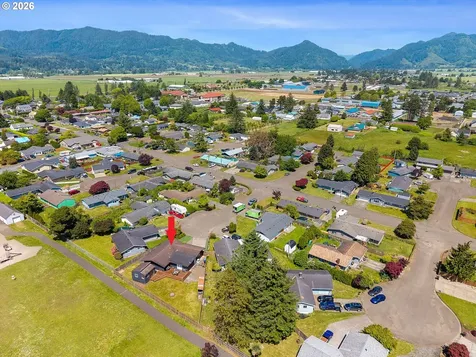 4005 Filbert Street Tillamook OR 97141