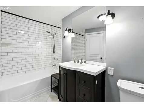 3144 NE 103rd Place Portland OR 97220