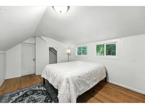 3144 NE 103rd Place Portland OR 97220