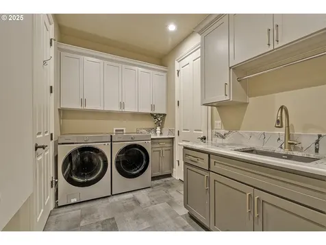 21540 SW 110th Place Tualatin OR 97062