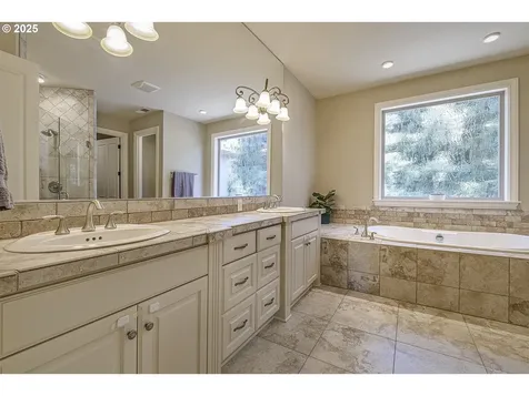21540 SW 110th Place Tualatin OR 97062