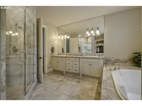 21540 SW 110th Place Tualatin OR 97062