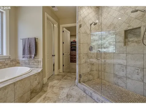 21540 SW 110th Place Tualatin OR 97062