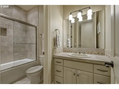 21540 SW 110th Place Tualatin OR 97062