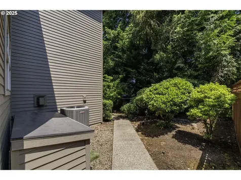 21540 SW 110th Place Tualatin OR 97062