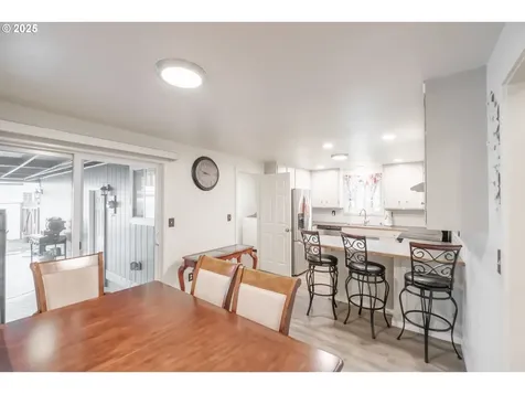 731 29th Avenue SE Albany OR 97322