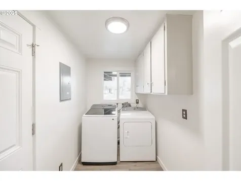 731 29th Avenue SE Albany OR 97322