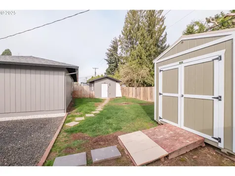 731 29th Avenue SE Albany OR 97322