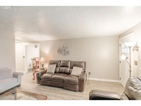 731 29th Avenue SE Albany OR 97322