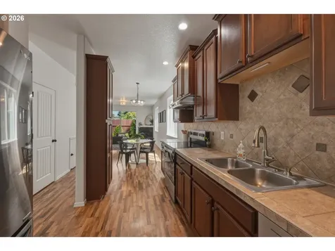 11812 SE Hannah Lane Portland OR 97266