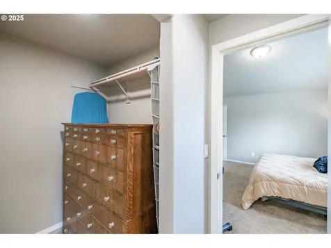 579 SE Vandenbosch Street Dallas OR 97338
