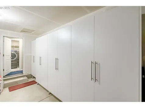 579 SE Vandenbosch Street Dallas OR 97338