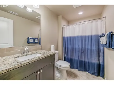 579 SE Vandenbosch Street Dallas OR 97338