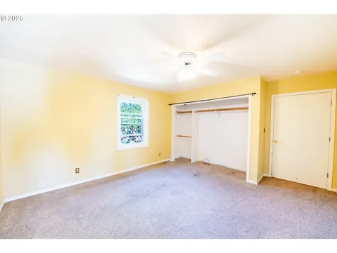 935 NW Birch Street Mcminnville OR 97128