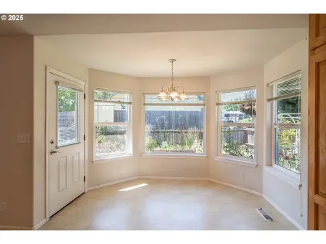 2409 SE Chinaberry Avenue Roseburg OR 97470