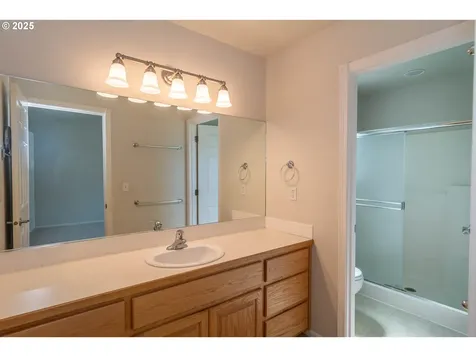 2409 SE Chinaberry Avenue Roseburg OR 97470