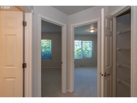 2409 SE Chinaberry Avenue Roseburg OR 97470