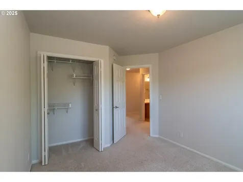 2409 SE Chinaberry Avenue Roseburg OR 97470