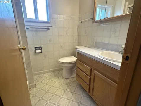 11792 Orchard Avenue Mapleton OR 97453