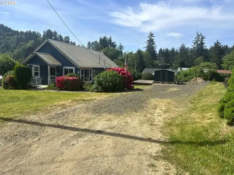 11792 Orchard Avenue Mapleton OR 97453