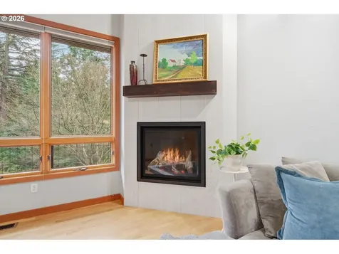 8709 SW 11th Avenue Portland OR 97219