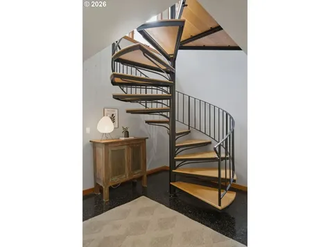 8709 SW 11th Avenue Portland OR 97219