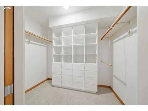 8709 SW 11th Avenue Portland OR 97219