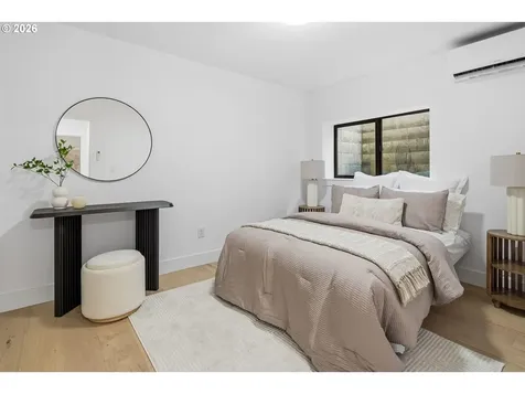 247 E Avenue Lake Oswego OR 97034