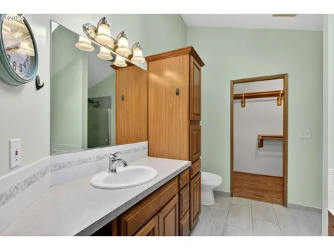 12649 SE Kelly Street Portland OR 97236