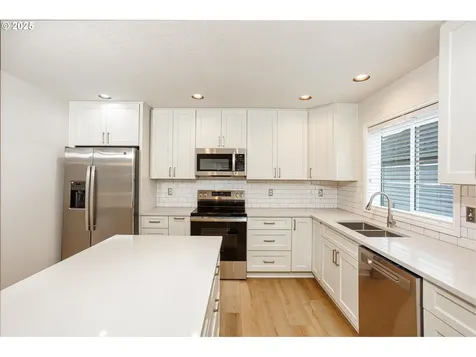 3576 SW 28th Terrace Gresham OR 97080