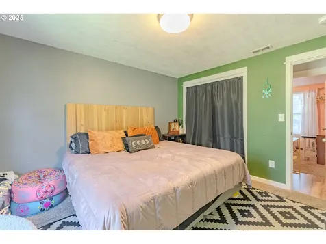1016 NE 163rd Avenue Vancouver WA 98684