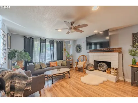 1016 NE 163rd Avenue Vancouver WA 98684