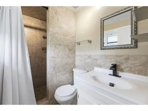 8610 SW Indian Hill Lane Beaverton OR 97008