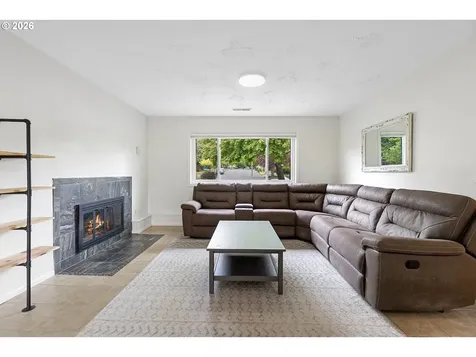 8610 SW Indian Hill Lane Beaverton OR 97008