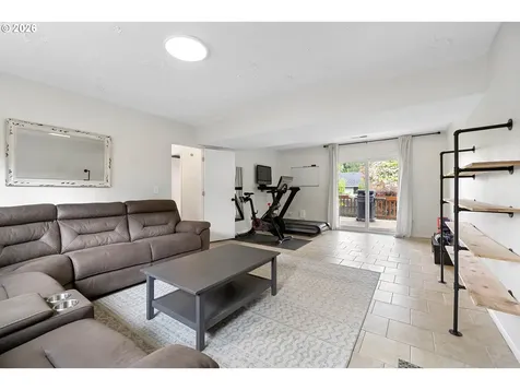 8610 SW Indian Hill Lane Beaverton OR 97008