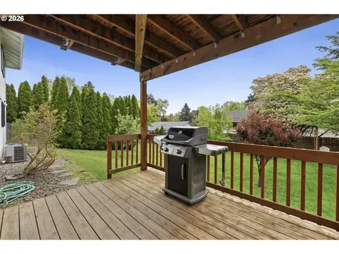 8610 SW Indian Hill Lane Beaverton OR 97008