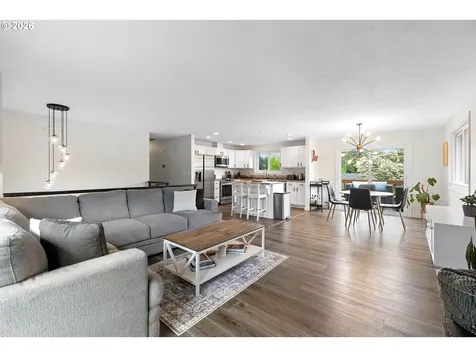 8610 SW Indian Hill Lane Beaverton OR 97008