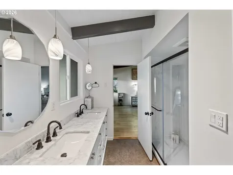 94532 Golf Course Lane North Bend OR 97459