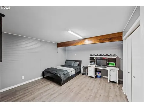 94532 Golf Course Lane North Bend OR 97459