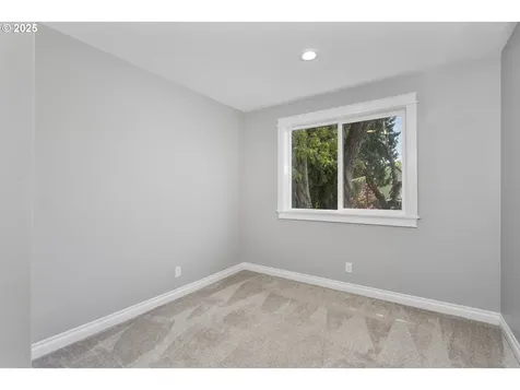 3817 NE 11th Avenue Portland OR 97212