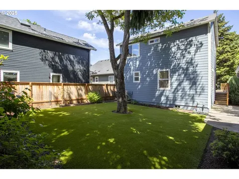3817 NE 11th Avenue Portland OR 97212