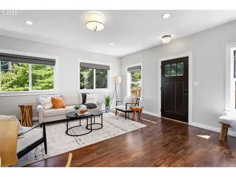 3817 NE 11th Avenue Portland OR 97212