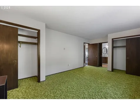 378 NE Shafford Street Estacada OR 97023