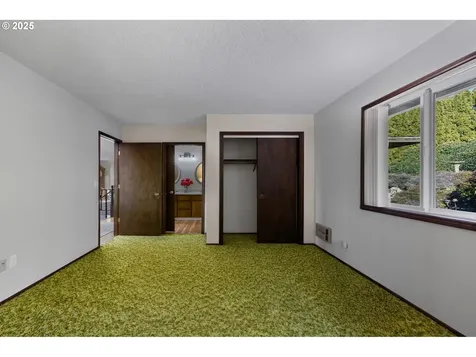 378 NE Shafford Street Estacada OR 97023