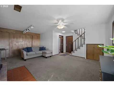378 NE Shafford Street Estacada OR 97023